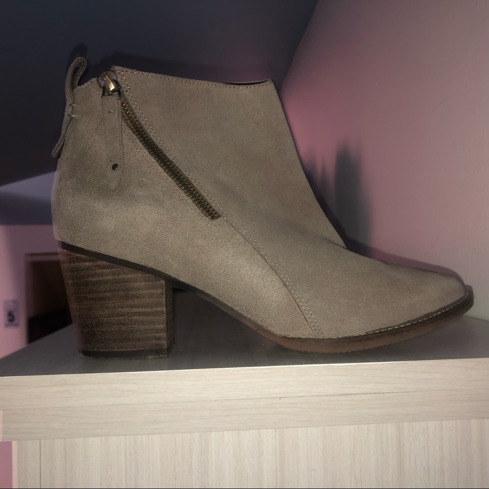 Waterproof booties